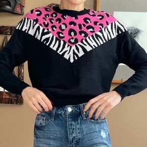🐯Bar III black and pink Loose-Fit Drop-Shoulder Animal Chevron Sweater, XS